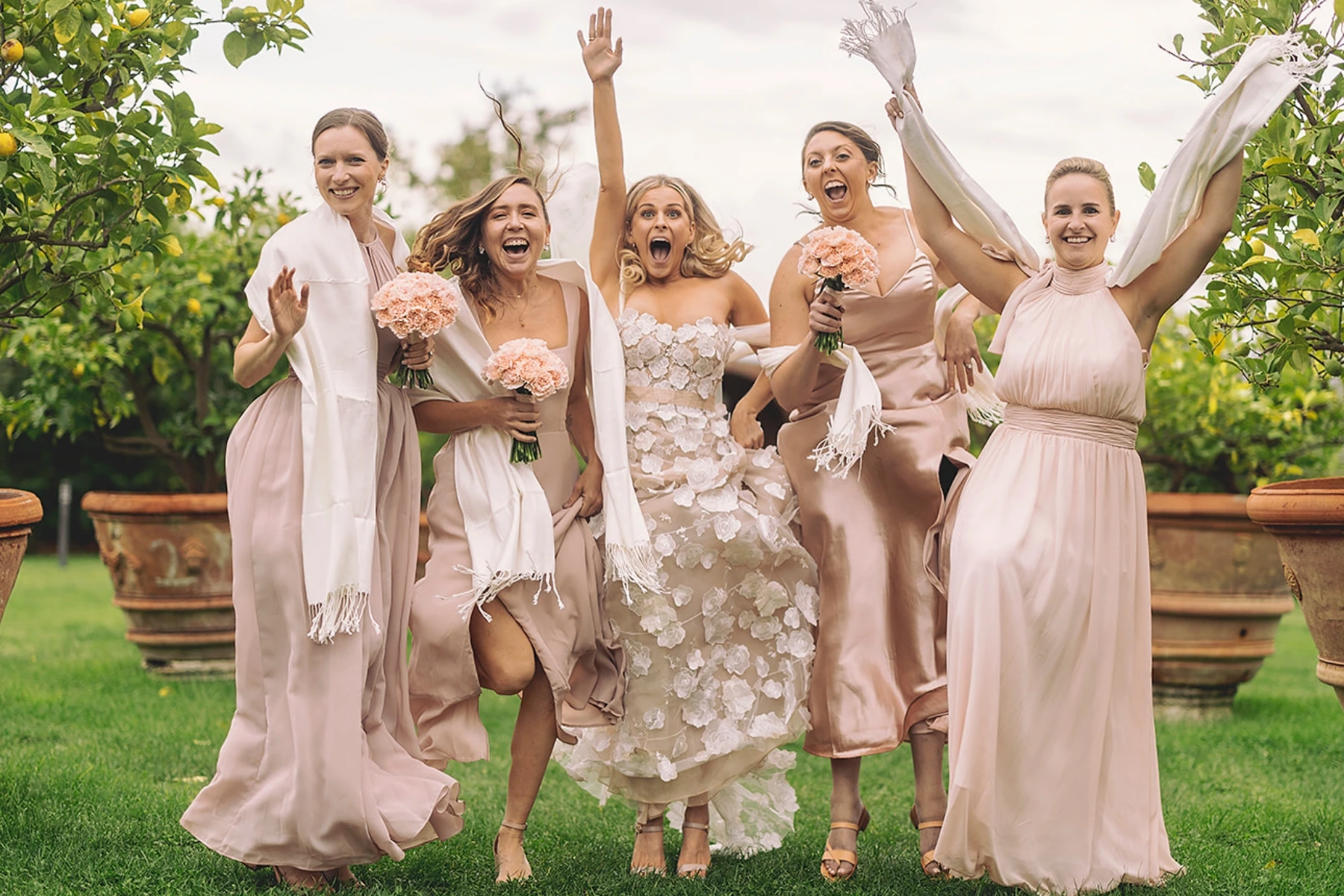 bridesmaids-bride-jumping-yelling