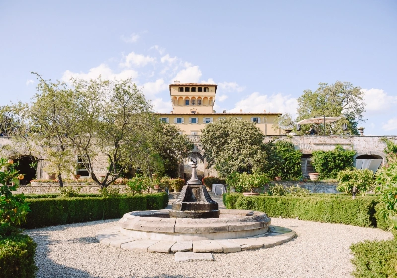 Overview of Villa di Maiano's Italian garden