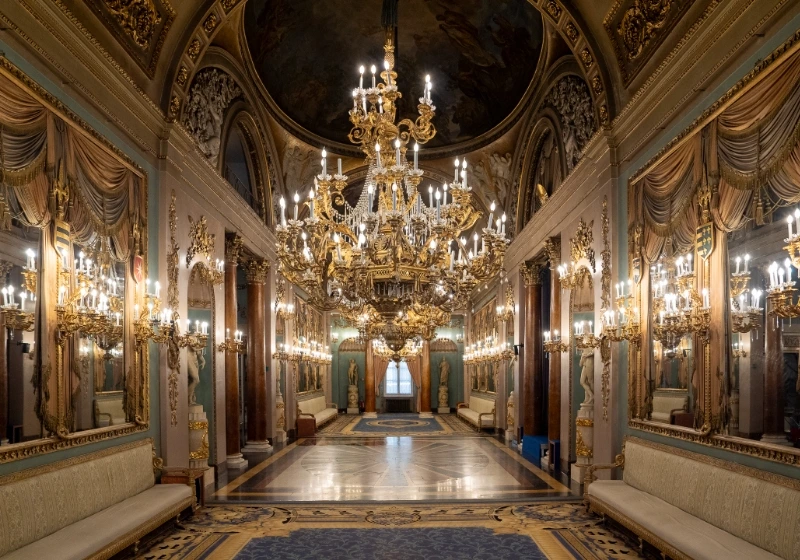 Baroque hall with grand chandeliers in Palazzo Borghese, wedding venue in Florence