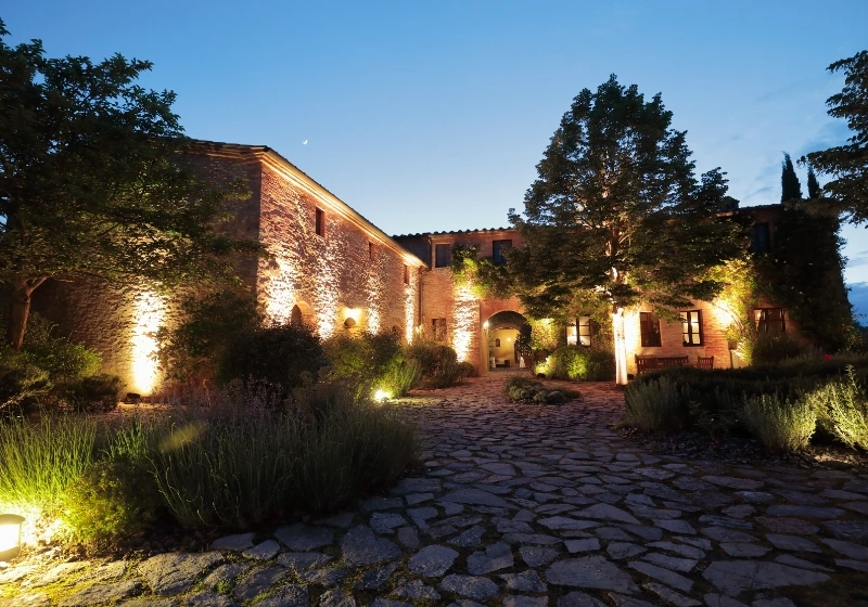 Photo of borgo Finocchieto at night with some light spots