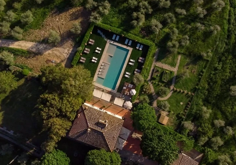 Aereal photo of Borgo i Vicelli, one of the best wedding venue in Tuscany