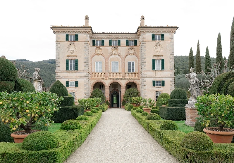 Villa Cetinale: an elegant wedding venue in Siena 