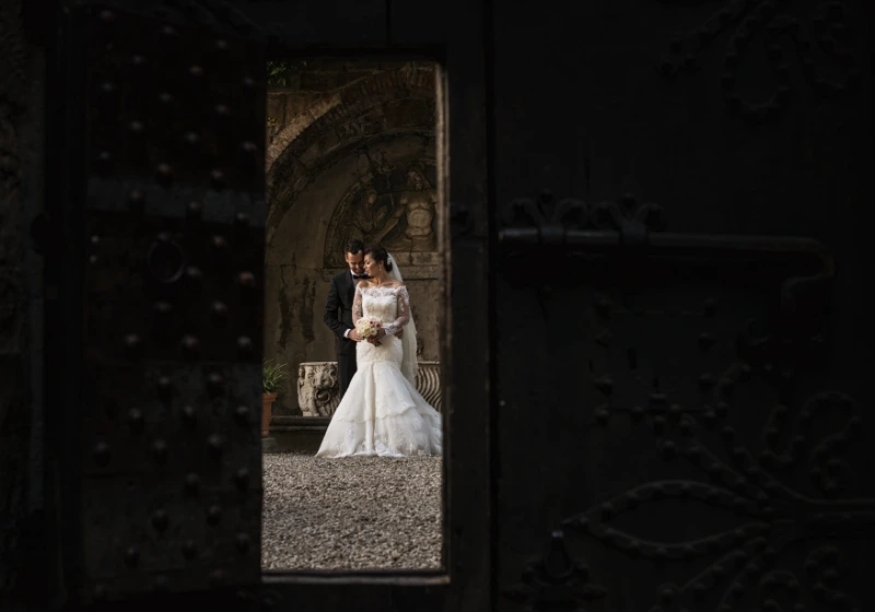 Moody wedding photography 