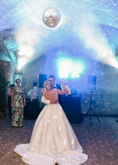 Wedding party in the limonaia isabella
