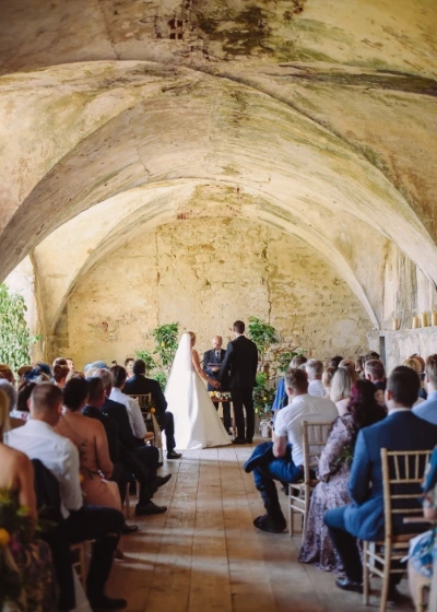 Wedding ceremony in the Limonia Isabella at Villa di Maiano 