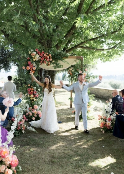 A wedding ceremony in the beautiful oak garden 