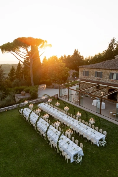 Results of a wedding table according to the design