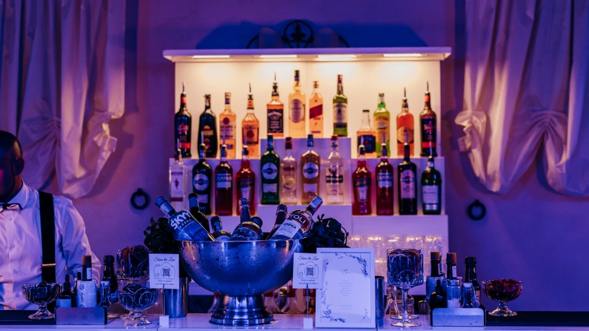 wedding open bar for party